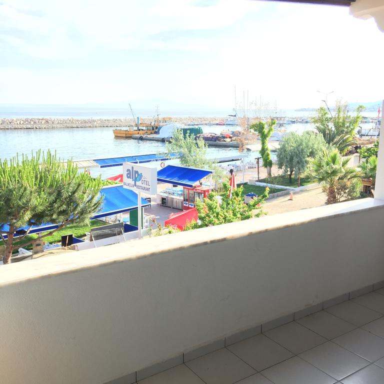Alp Otel Restaurant Küçükkuyu Kültér fotó