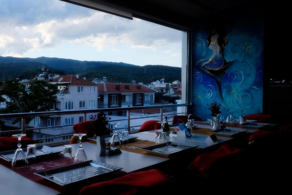 Alp Otel Restaurant Küçükkuyu Kültér fotó